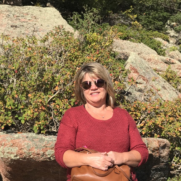 Meet your Posher, Ann - Picture 1 of 1